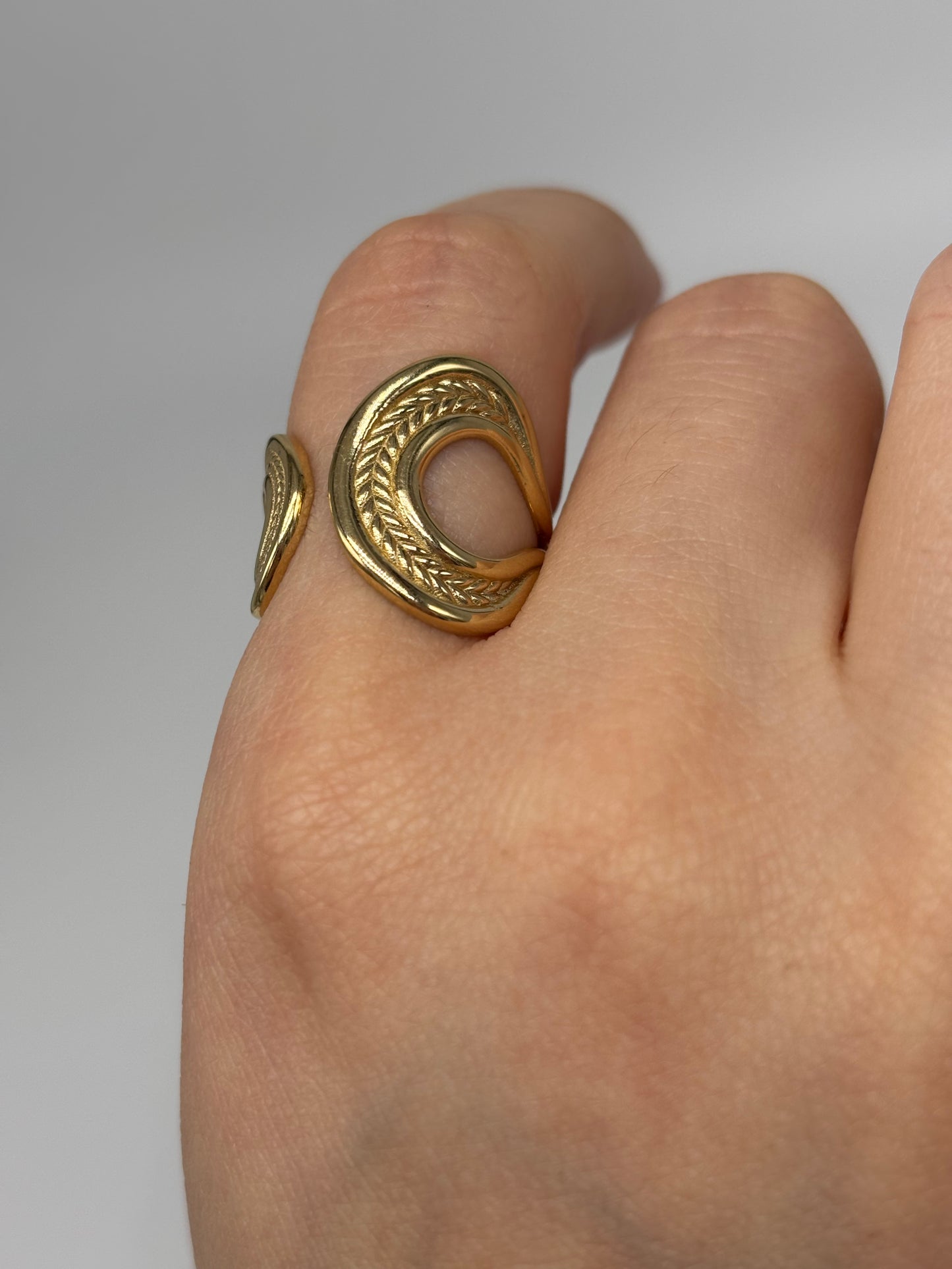 Anillo Wavy Oro 14K
