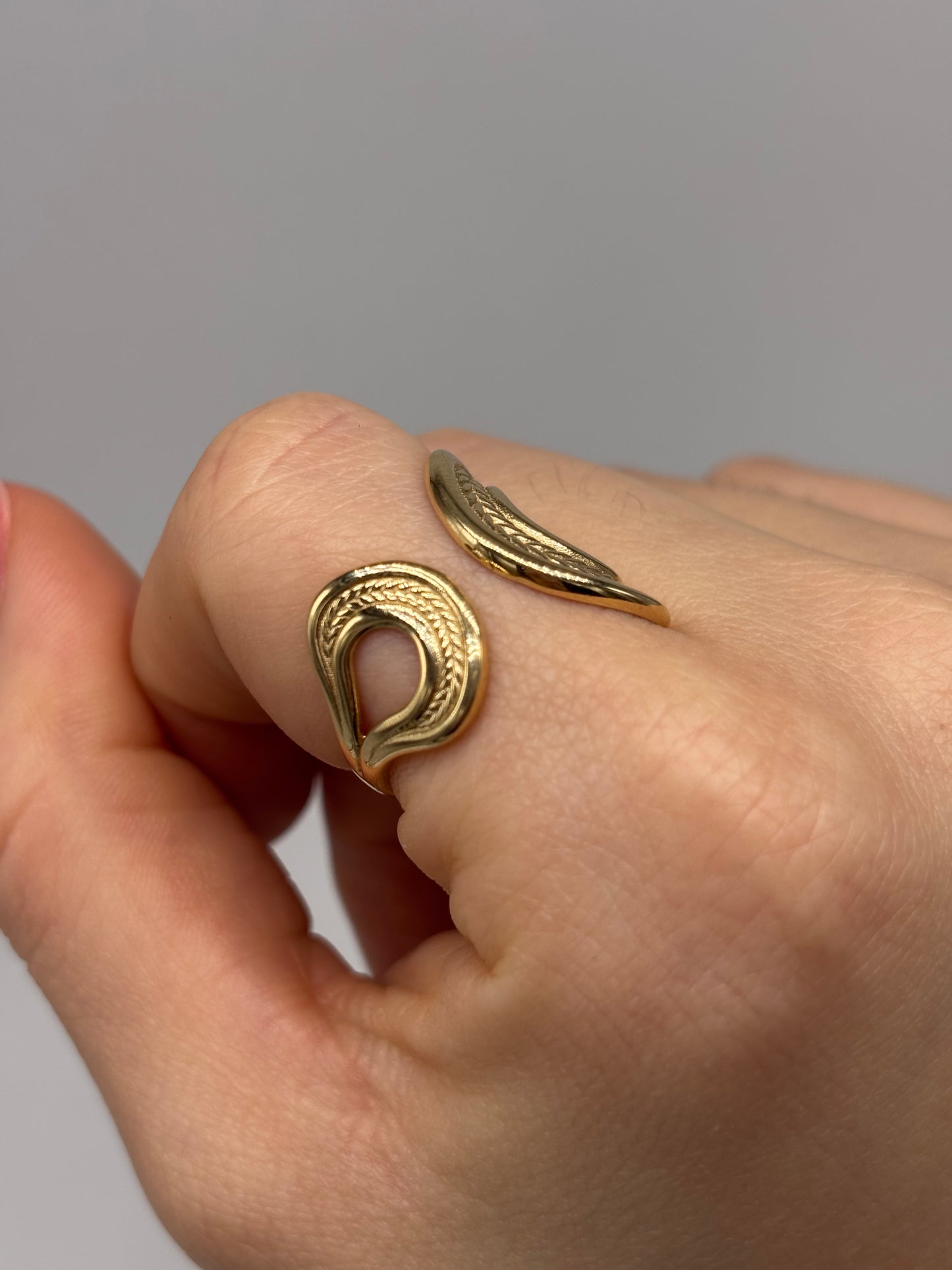 Anillo Wavy Oro 14K