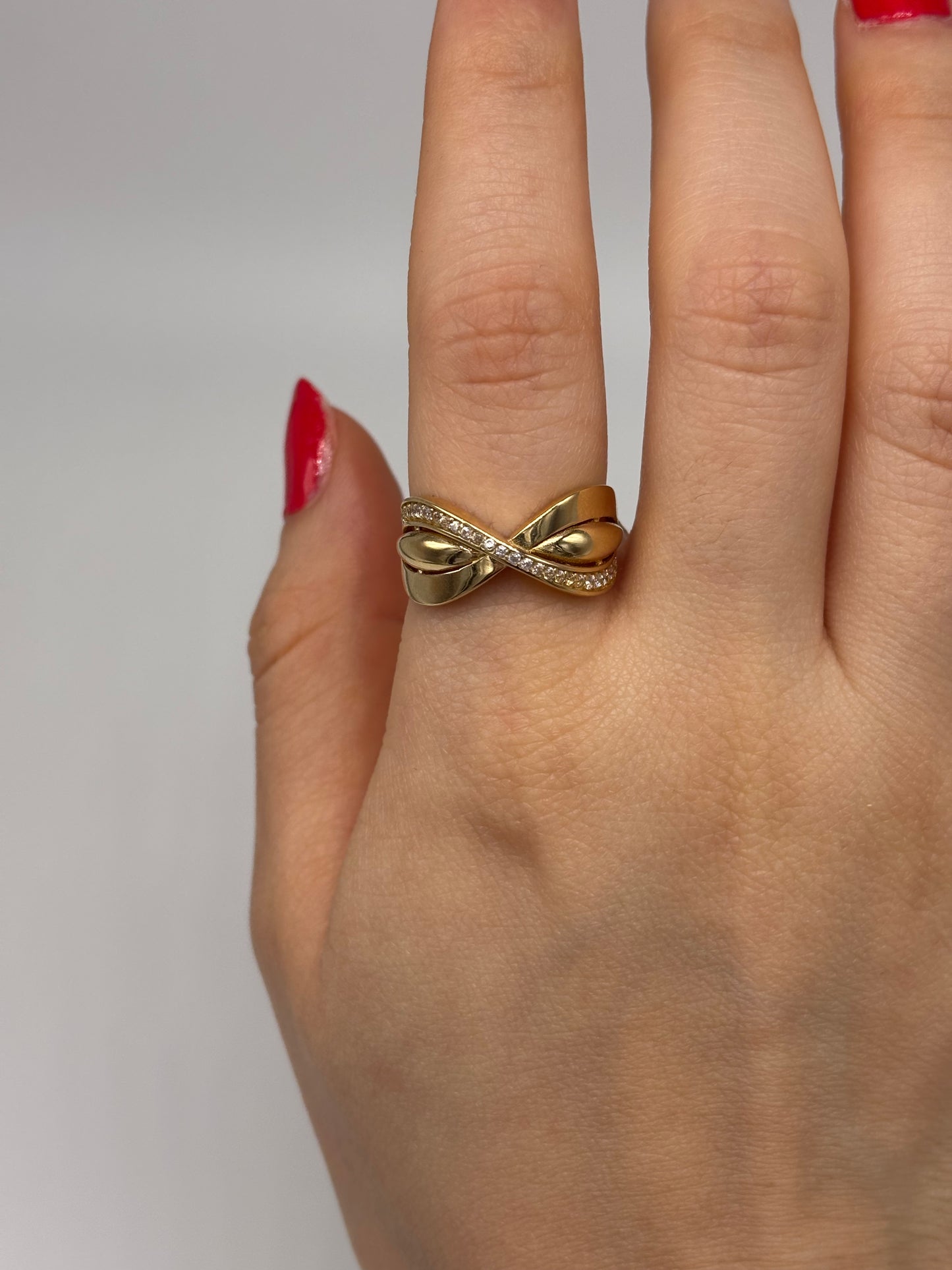 Anillo Diamantes Zirconia 14K