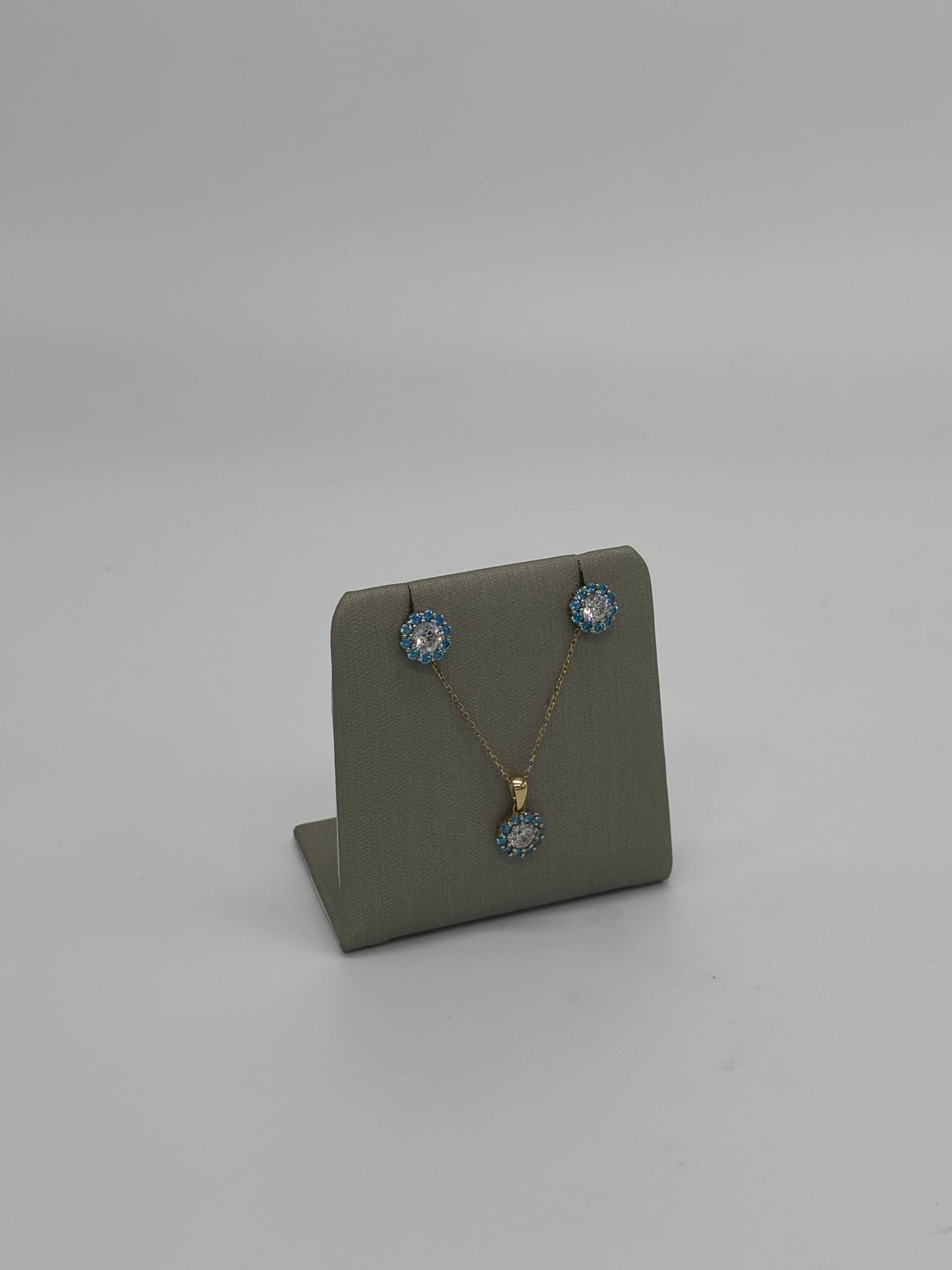 Set de Flores Azules 14K