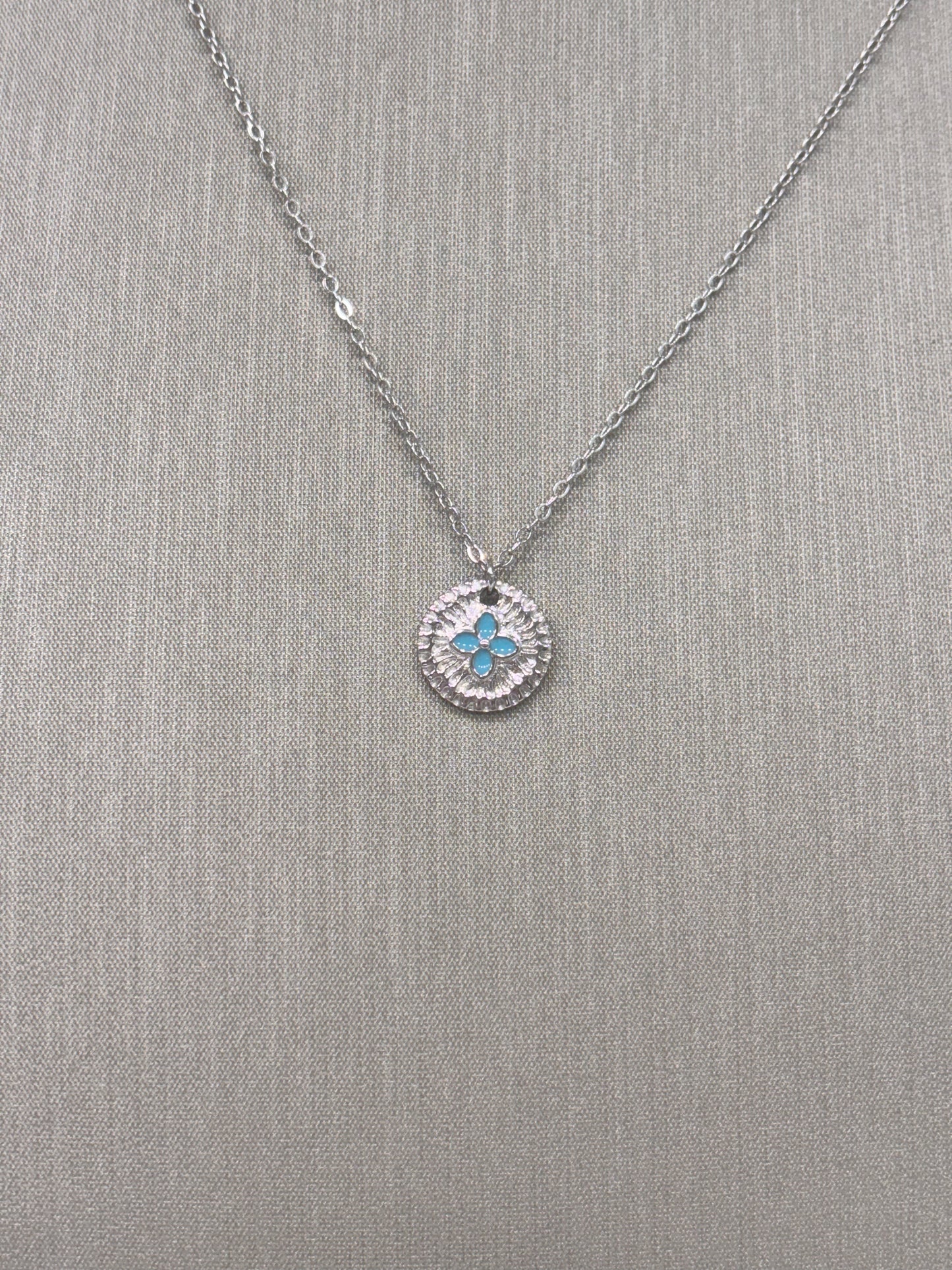 Cadena con Medalla de Flor