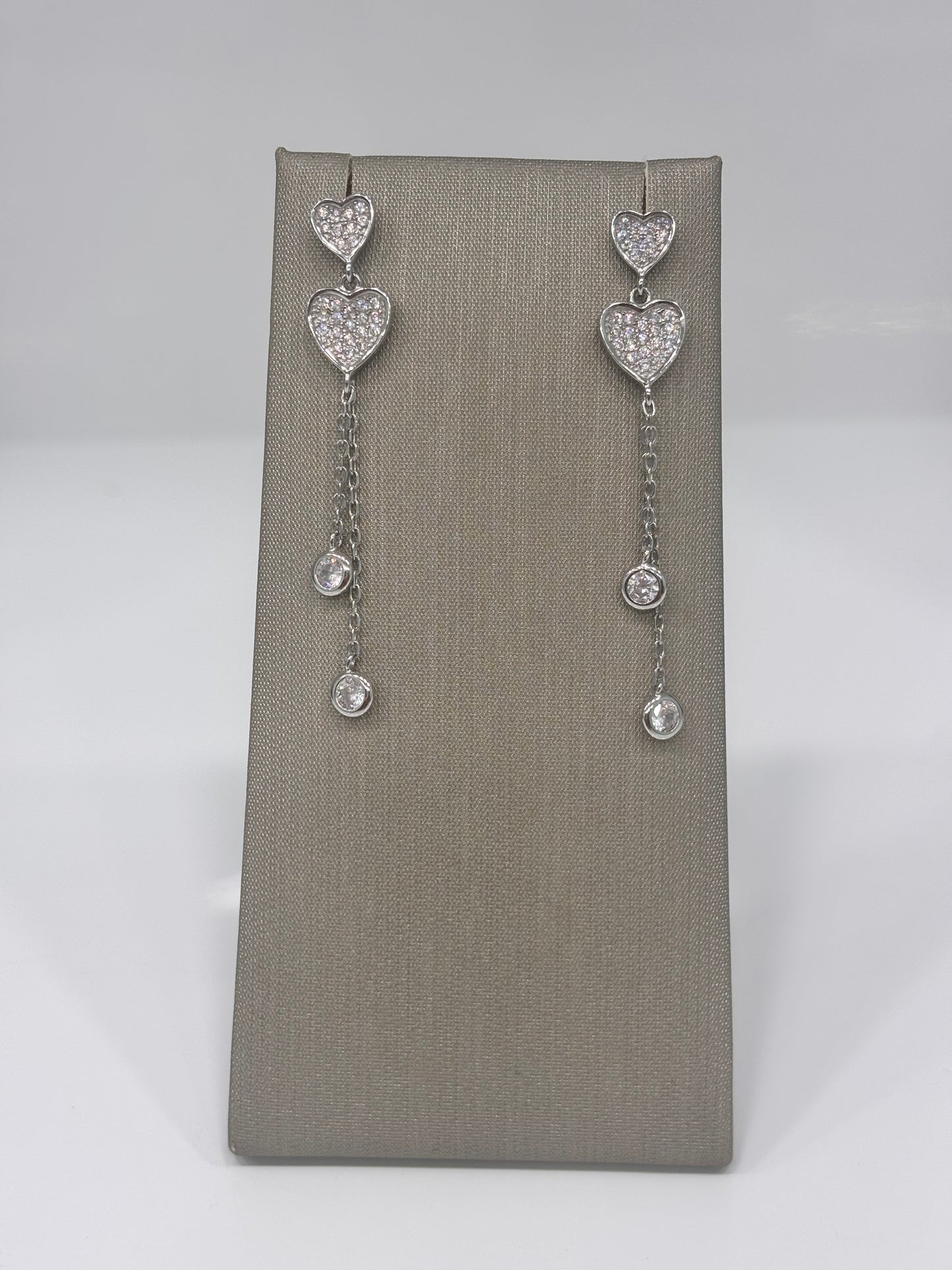 Aretes de Corazones Colgantes